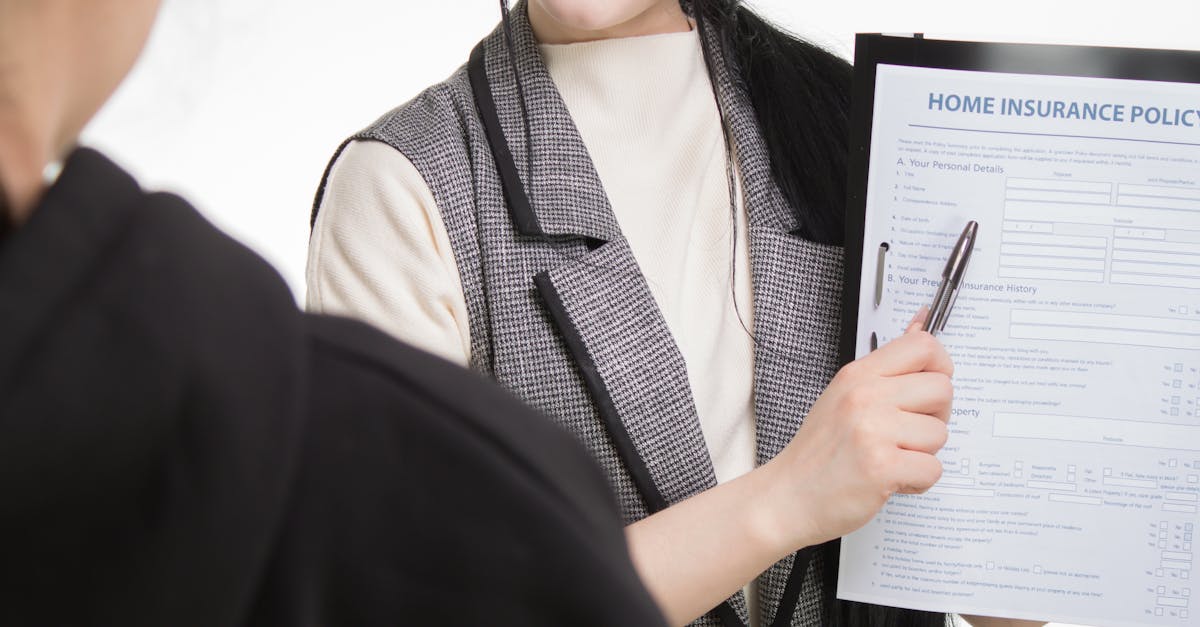 Building Trust Through Personal Meetings with Insurance Brokers