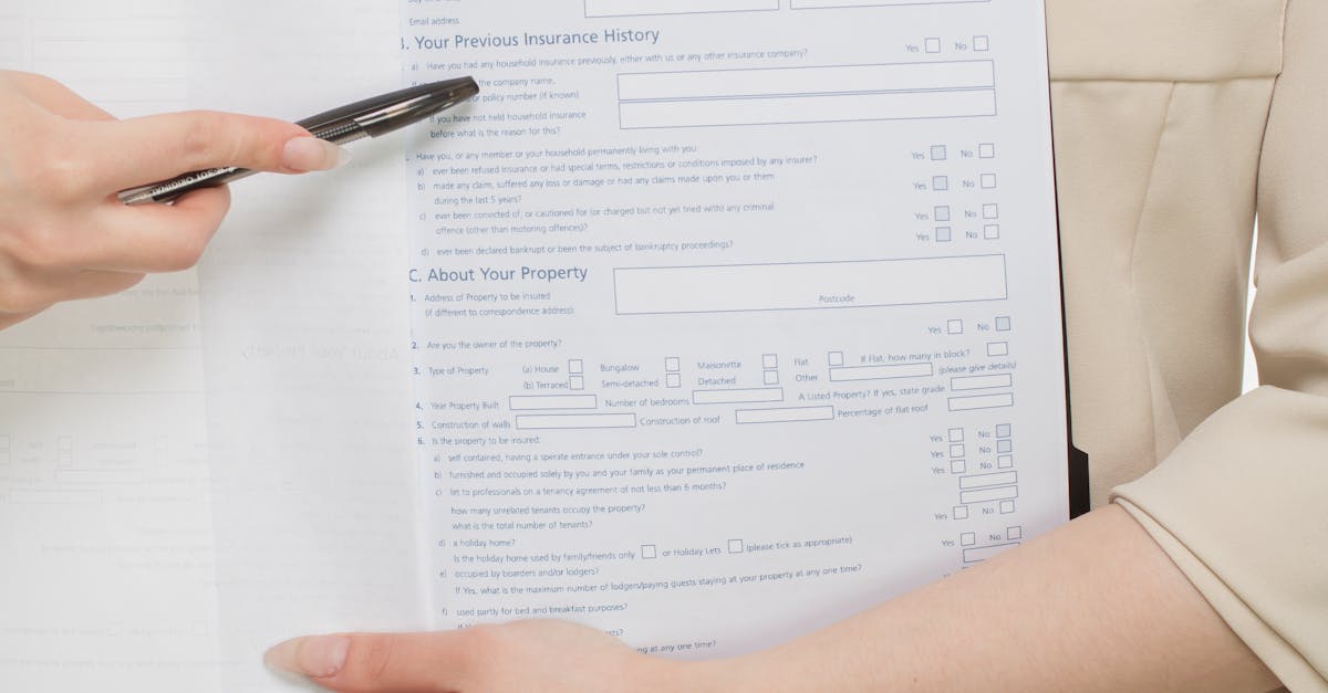 Common Myths About Life Insurance Brokers Debunked