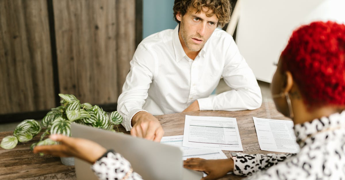 How Specialty Insurance Brokers Cater to Unique Insurance Needs